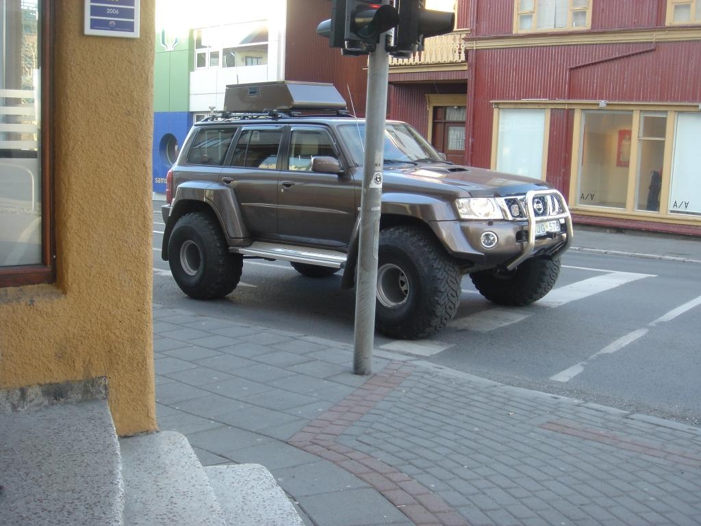 Massive wheels