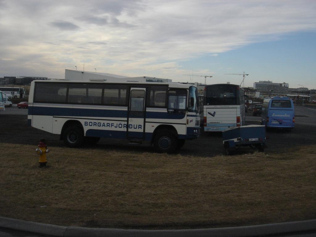 Very strange buses in BSI