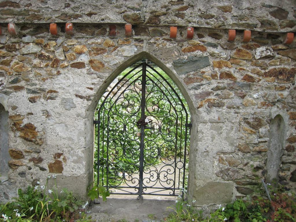 Nice, small door