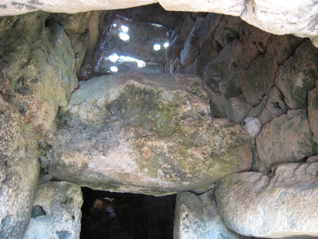 Inside the naveta