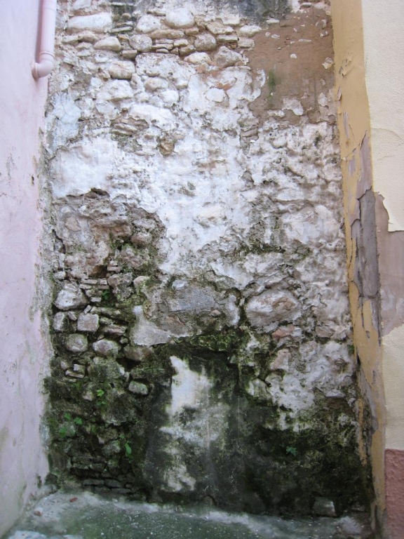 Damp wall