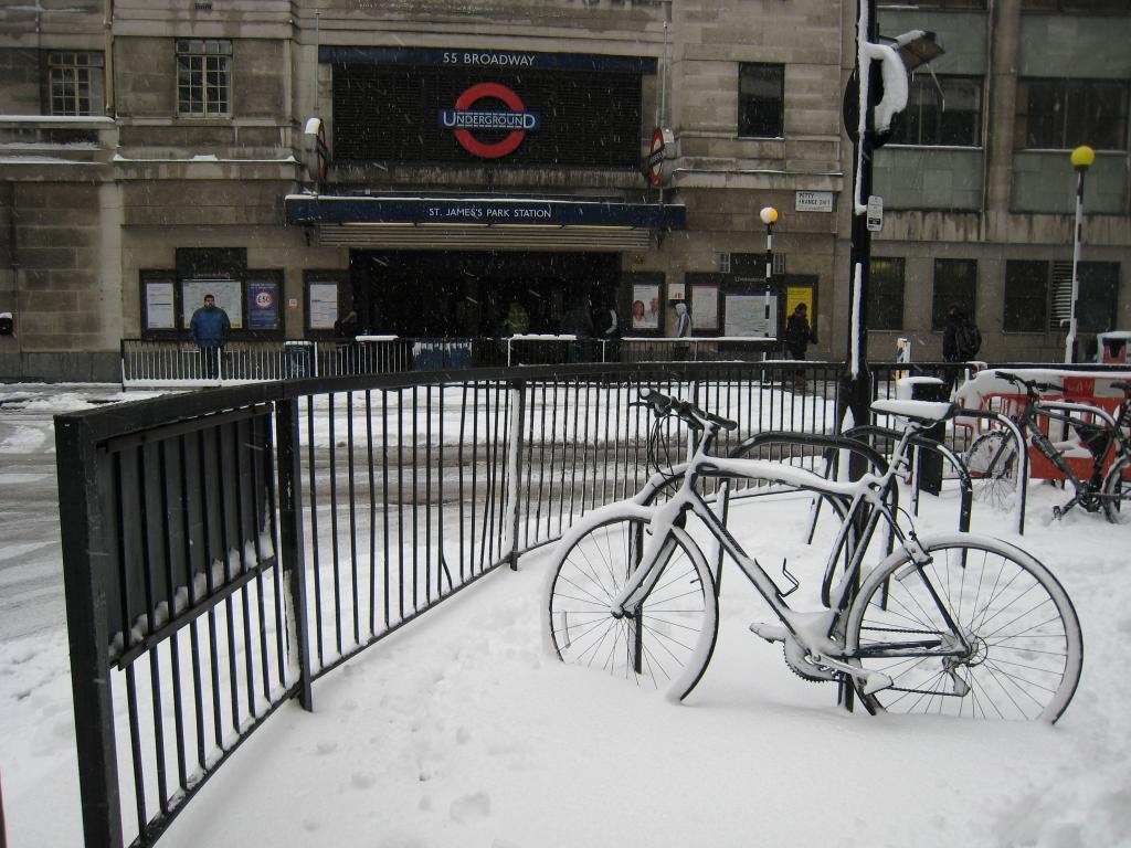 St James's Park Station and cycles
